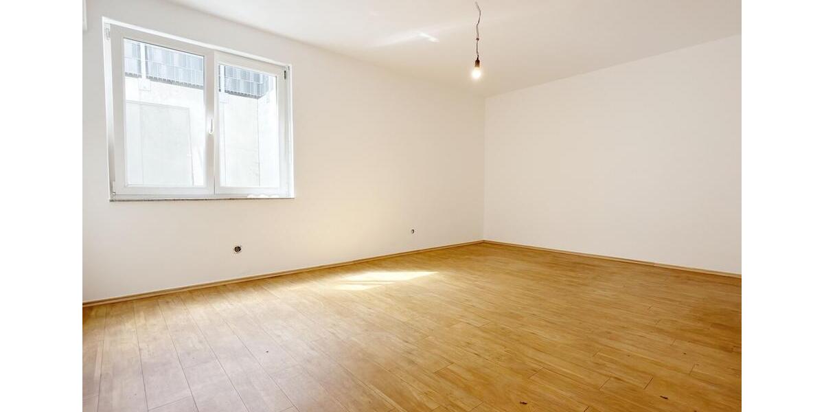 Etagenwohnung Langenfeld (Rheinland) - 1 Zimmer, 45 m&sup2;, 470&euro; | Angebot:26197172