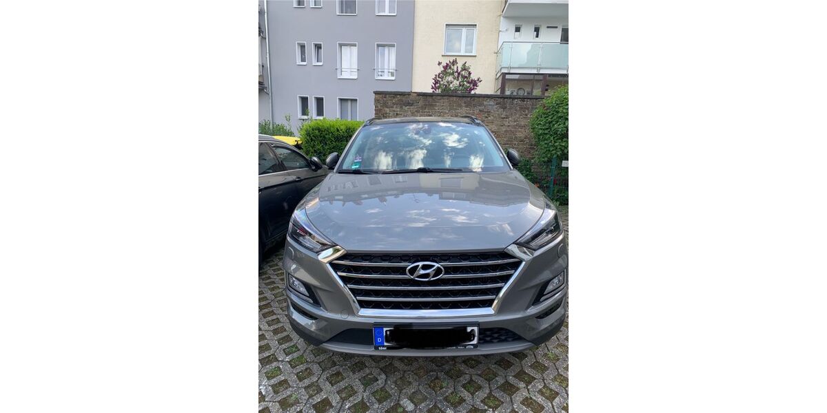 Hyundai TUCSON 153.800 km 16.500 &euro; Bergisch Gladbach 51465
