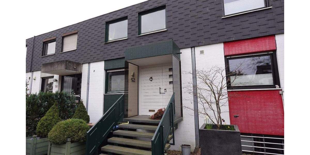 FAMILIENTRAUM MIT GARTEN REIHENHAUS, RUHIGER LAGE, SPLITLEVEL, GARAGE UND VIEL RAUM ZUM WOHLFÜHLEN 4 zimmer