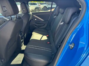 Opel Astra GS KAM NAV SHZ LHZ Frontscheibenheiz. 360° K 9.900 km 28.900 &euro; HAAN 42781