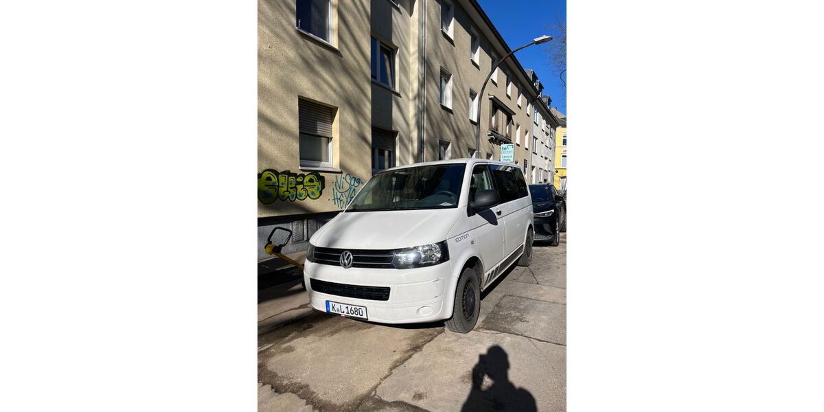 VW T5 Transporter 251.000 km 7.500 &euro; Köln 50823