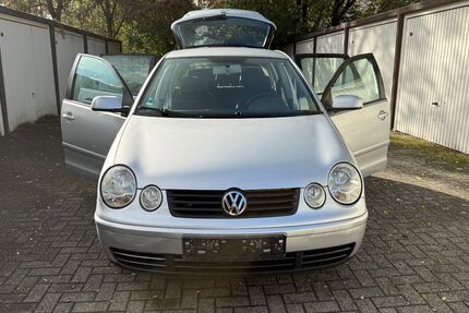 VW Polo 147.000 km 2.800 &euro; Düsseldorf 40229