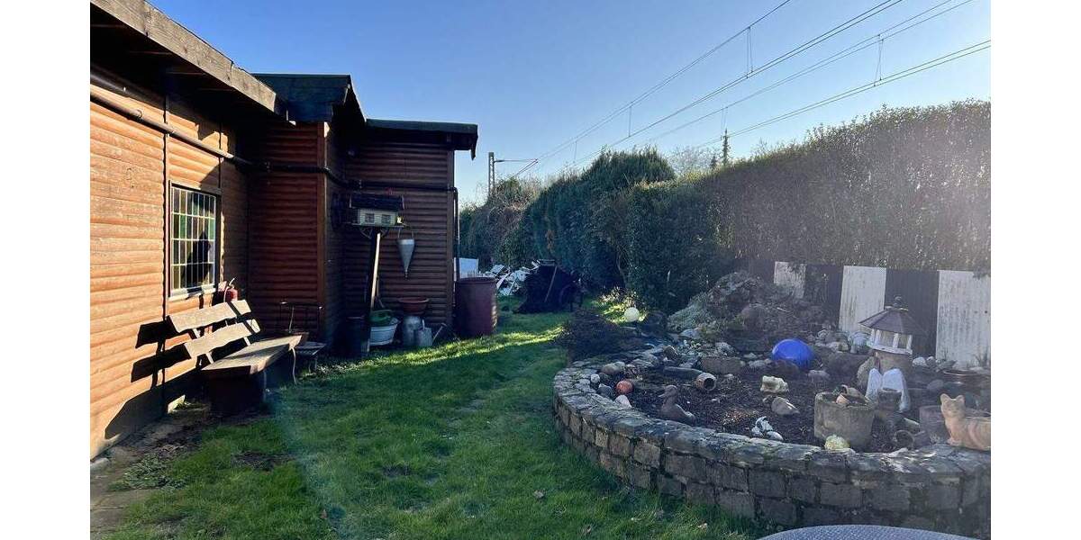 Dreifamilienhaus in zentraler Lage 8 zimmer