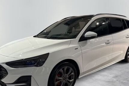 Ford Focus 8.500 km 28.990 &euro; Köln 50825