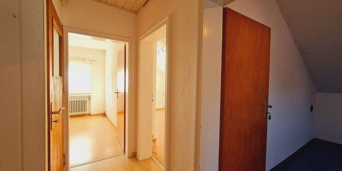 Einfamilienhaus Wermelskirchen Dabringhausen - 5 Zimmer, 136 m&sup2;, 410.000&euro; | Angebot:25214189