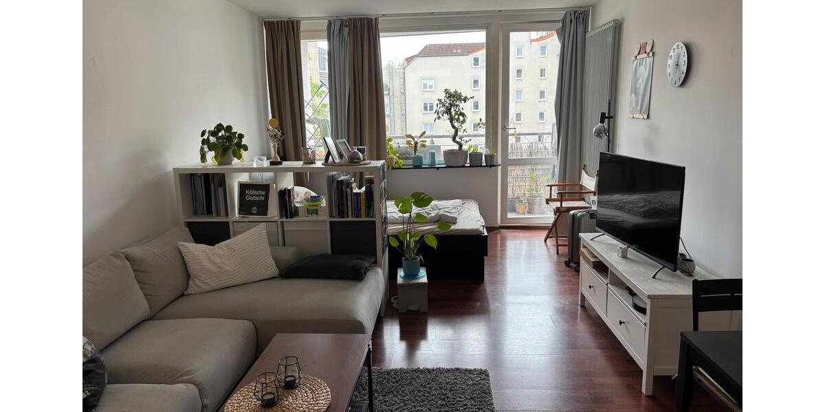 Dachgeschoßwohnung Köln Mülheim - 1 Zimmer, 33 m&sup2;, 750&euro; | Angebot:26416908