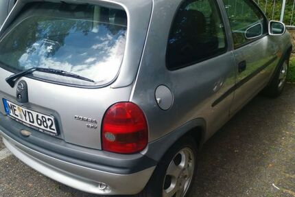 Opel Corsa 213.018 km 950 &euro; Erkrath 40699