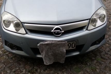 Opel Tigra 107.000 km 3.800 € Hürth 50354