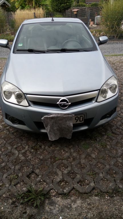 Opel Tigra 107.000 km 3.800 € Hürth 50354