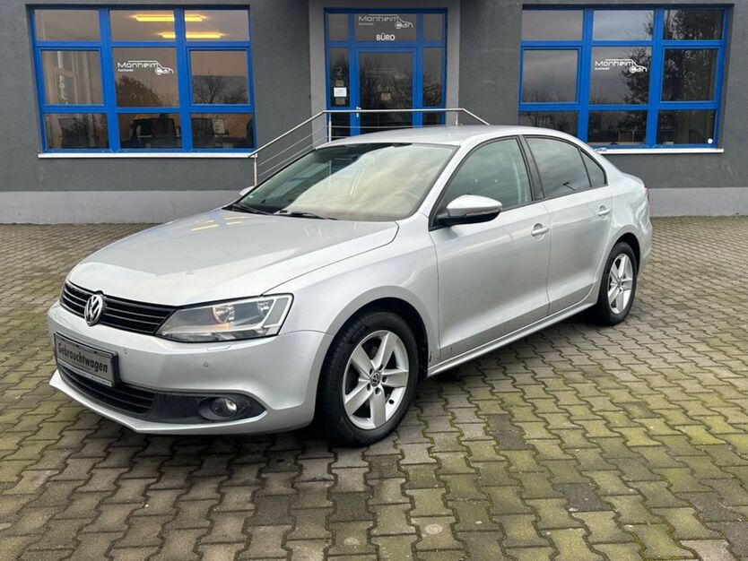 VW Jetta 126.120 km 8.900 € Monheim am Rhein 40789