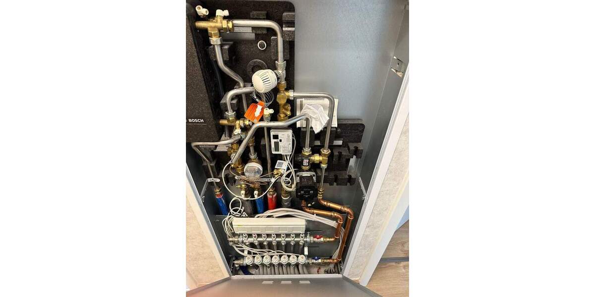 Top moderne 3 Zimmer DG-Wohnung mit 2 Dachterrassen, Aufzug & Einzelgarage! 3 zimmer