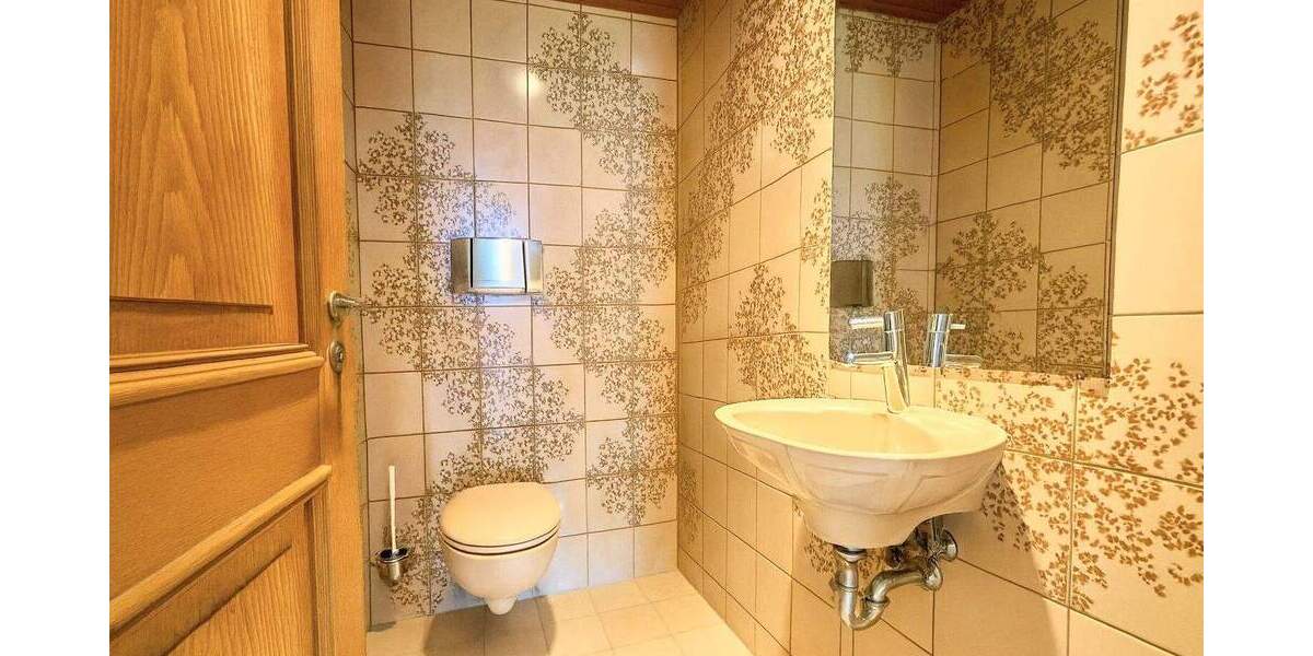 Etagenwohnung Düsseldorf / Himmelgeist Himmelgeist - 5 Zimmer, 190 m&sup2;, 820.000&euro; | Angebot:25176913