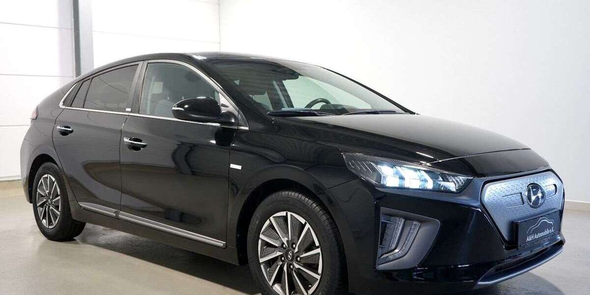 Hyundai IONIQ 55.755 km 14.450 &euro; Hürth bei Köln 50354