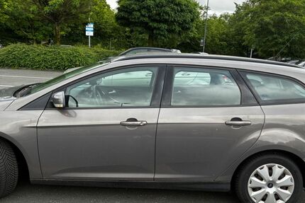 Ford Focus 11.000 km 8.500 &euro; Mettmann 40822