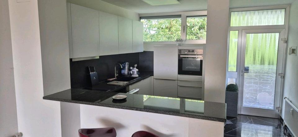 2 Zimmer Wohnung zuvermieten ab sofort in Kerpen platanenalle2 2 zimmer