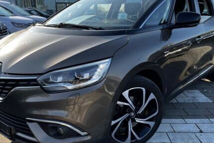 Renault Scenic 121.444 km 13.500 &euro; Solingen 42719
