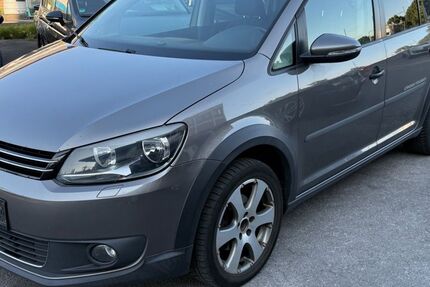 VW Touran 318.000 km 5.700 &euro; Hilden 40721