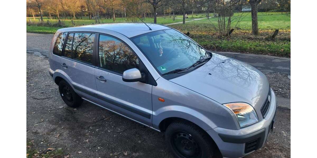 Ford Fusion 53.000 km 5.900 &euro; Bergisch Gladbach 51429