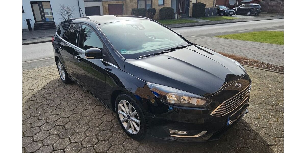 Ford Focus 72.500 km 9.400 &euro; Neuss 41470