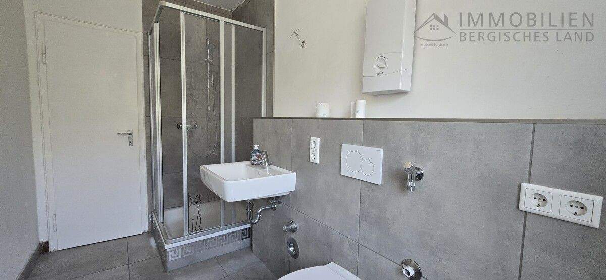 SANIERTE 3-RAUM-WOHNUNG MIT BALKON - EINFACH WOHLFÜHLEN! 3 zimmer