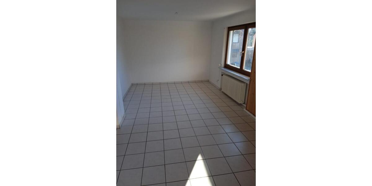 Einfamilienhaus Langenfeld (Rheinland) - 6 Zimmer, 200 m&sup2;, 1.600&euro; | Angebot:25378279