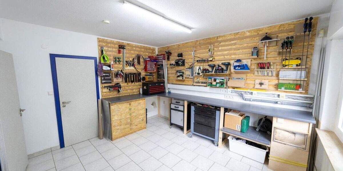 Mehrfamilienhaus, Wohnhaus Remscheid Innen - 1 Zimmer, 320 m&sup2;, 695.000&euro; | Angebot:25175044