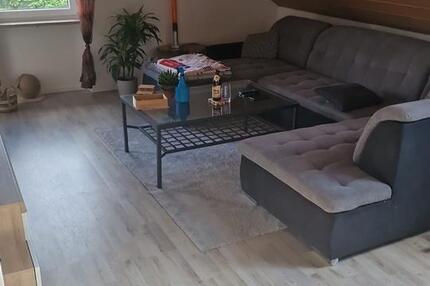 Vermietete 5 Zimmer Dachgeschoss Wohnung