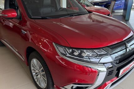 Mitsubishi Plug-in Hybrid Outlander 41.721 km 19.990 &euro; Brühl 50321
