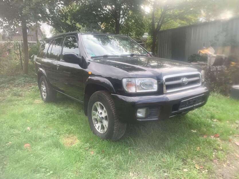 Nissan Pathfinder 178.841 km 5.995 € Köln 51107