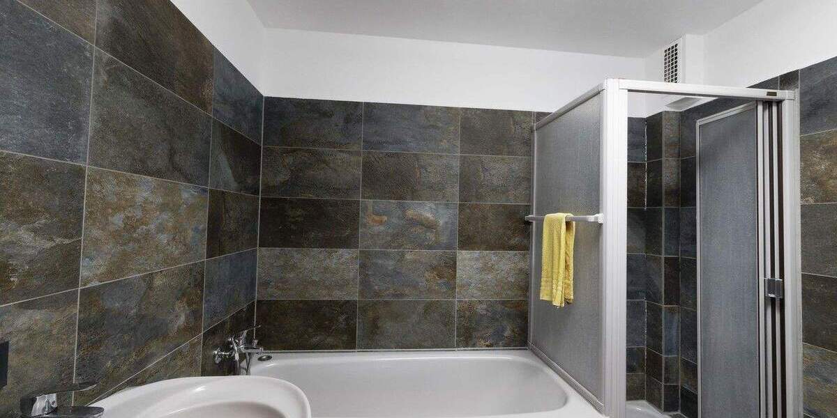 Etagenwohnung Köln Urbach - 3 Zimmer, 87 m&sup2;, 1.400&euro; | Angebot:25733301