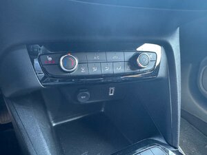 Opel Corsa GS KAM SHZ LHZ CAR PLAY ANDROID AUTO 7.800 km 19.490 &euro; HAAN 42781