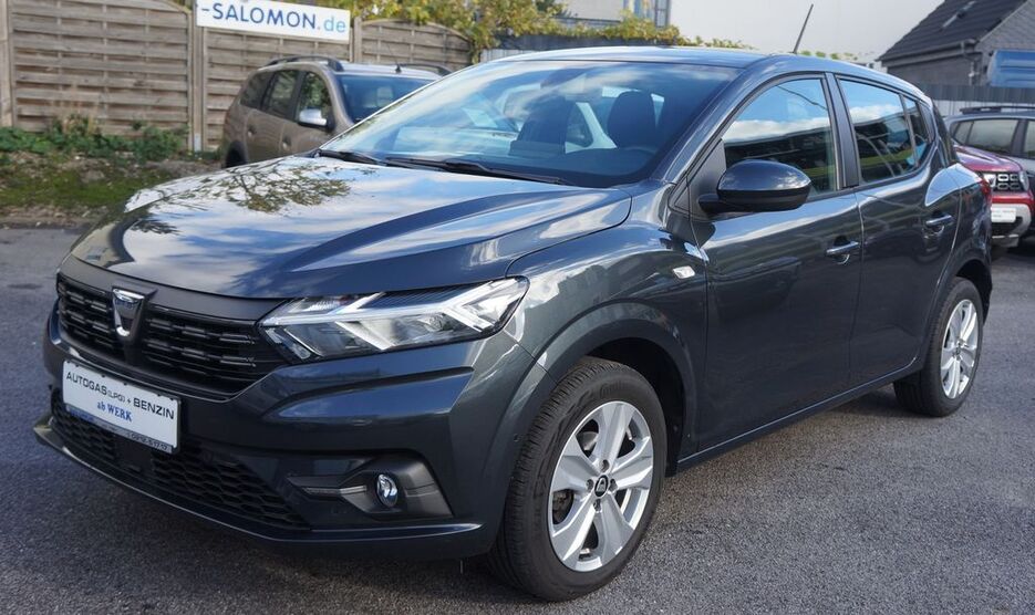 Dacia Sandero 29.100 km 12.980 € Solingen 42651