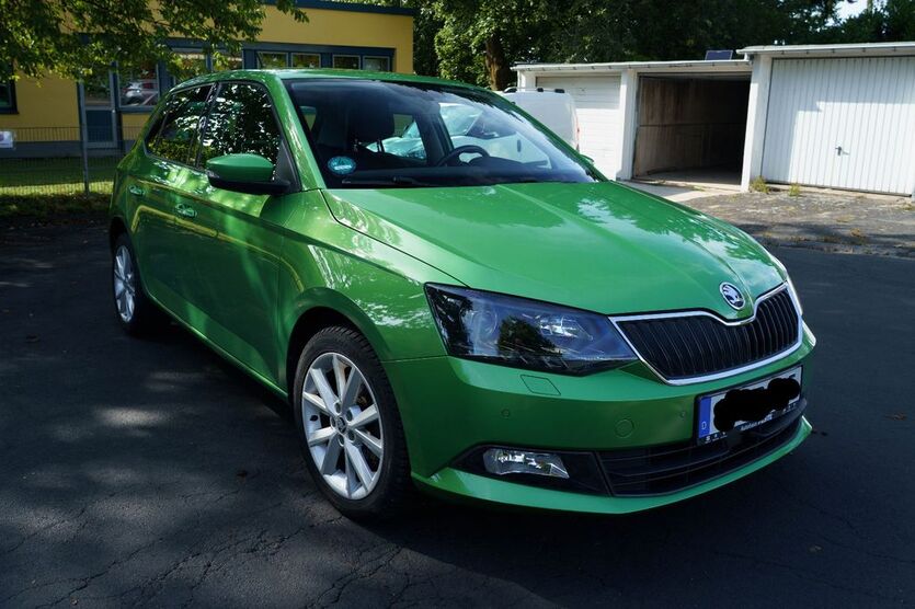 Skoda Fabia 93.139 km 12.250 € Remscheid 42899