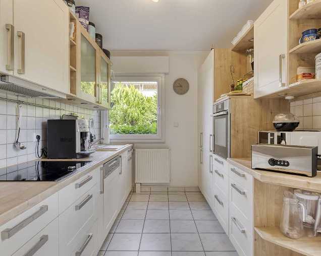 Ihr Rückzugsort im Grünen - Bungalow mit Einliegerwohnung in Mettmann-Metzkausen 6 zimmer