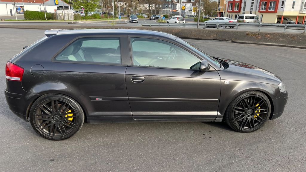 Audi A3 210.000 km 6.200 &euro; Mettmann 40822