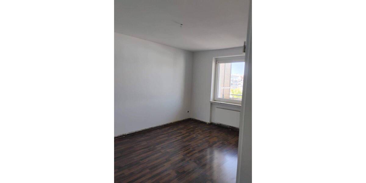 Etagenwohnung Düsseldorf Friedrichstadt - 2 Zimmer, 65 m&sup2;, 1.180&euro; | Angebot:26879414