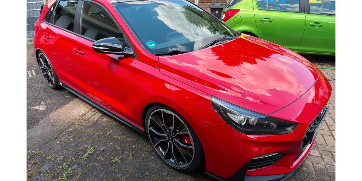 Hyundai i30 113.920 km 19.990 &euro; Leichlingen 42799