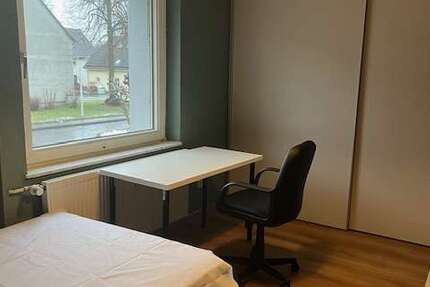 Zimmer Solingen Bech - 1 Zimmer, 580&euro; | Angebot:25307213