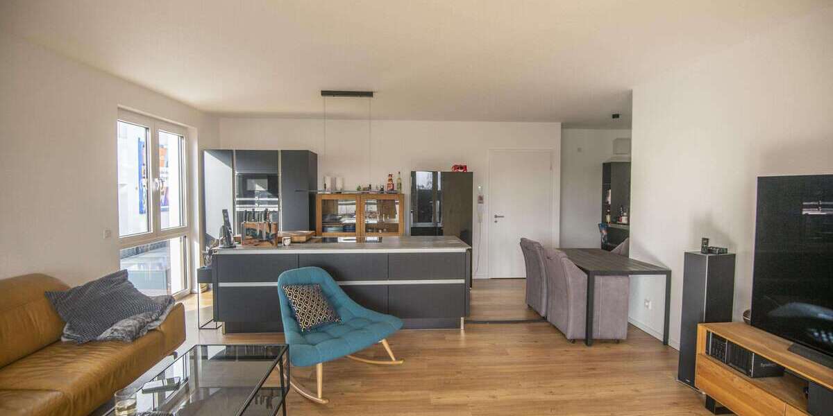 Etagenwohnung Solingen Höhscheid - 3 Zimmer, 104 m&sup2;, 1.410&euro; | Angebot:25191179