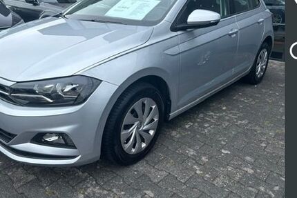 VW Polo 49.600 km 13.899 &euro; Erftstadt 50374