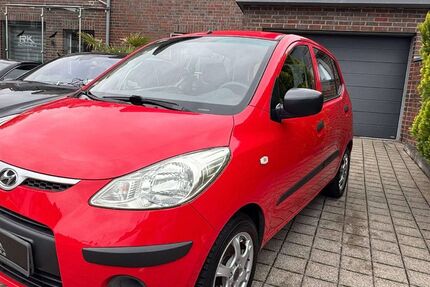 Hyundai i10 68.000 km 4.950 &euro; Solingen 42651