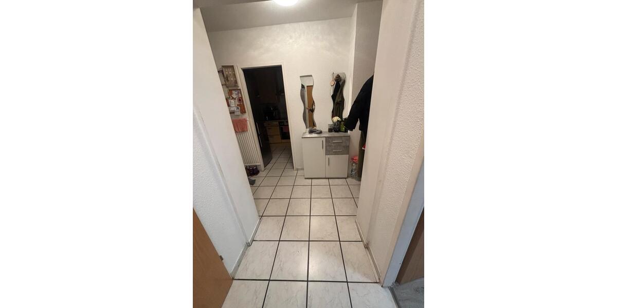 Etagenwohnung Neuss Erfttal - 4 Zimmer, 78 m&sup2;, 230.000&euro; | Angebot:25294024