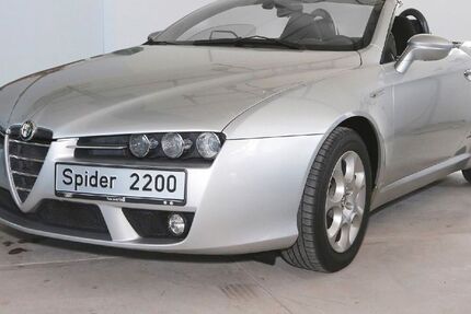 Alfa Romeo Spider 13.000 km 12.500 &euro; Solingen 42653