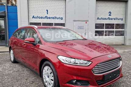 Ford Mondeo 81.206 km 15.950 &euro; Düsseldorf 40589