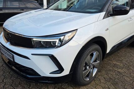 Opel Grandland (X) 18.000 km 21.490 &euro; Erkrath 40699