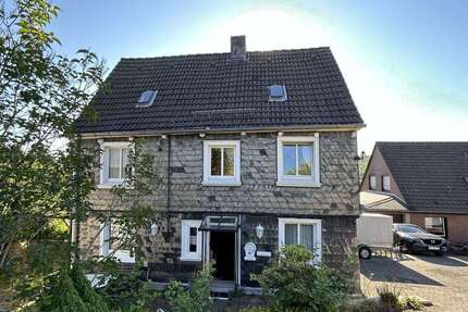 Haus Remscheid Lüttringhausen - 7 Zimmer, 95 m&sup2;, 229.000&euro; | Angebot:27133114