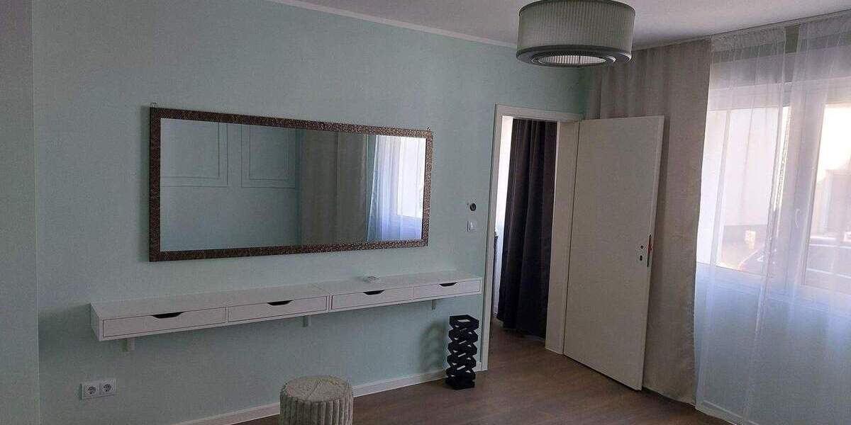 Modernisiertes Zweifamilienhaus 7 zimmer