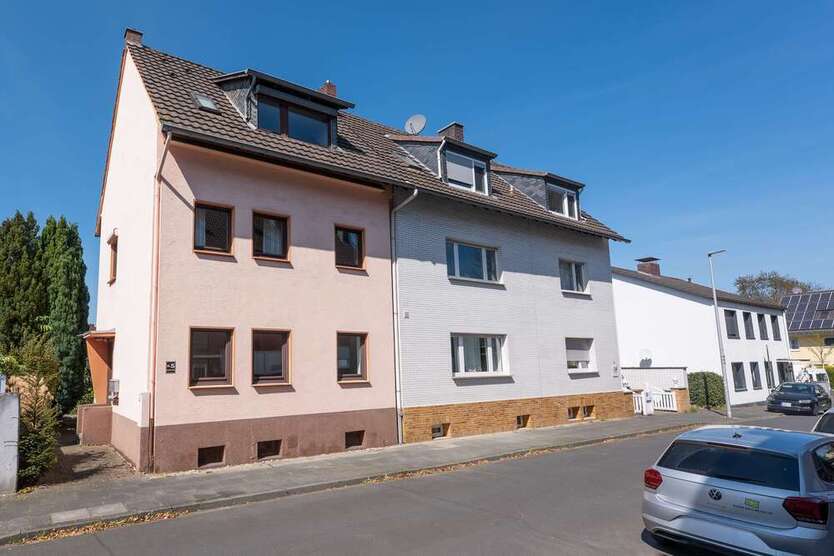 Haus zum Kaufen in Siegburg 375.000 € 121.4 m²