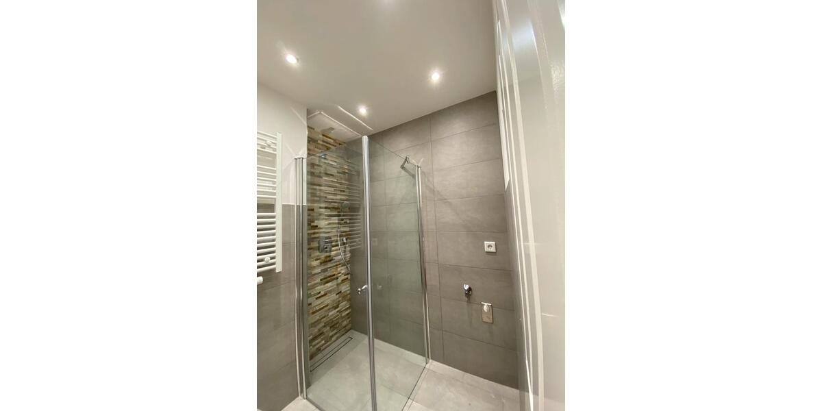 Etagenwohnung Wesseling - 3 Zimmer, 72 m&sup2;, 215.000&euro; | Angebot:25393806