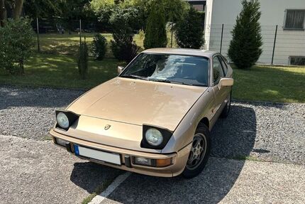 Porsche 924